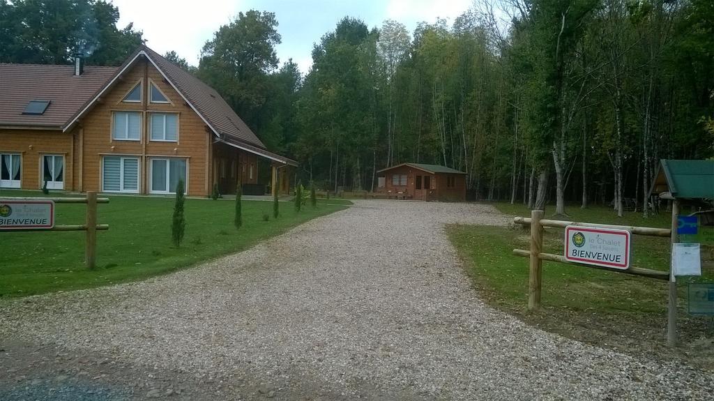 Bed and Breakfast Le Chalet Des 4 Saisons Mers-sur-Indre Екстер'єр фото